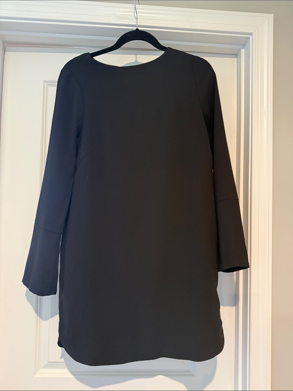 H&M Black Long-Sleeve Midi Shift Dress
